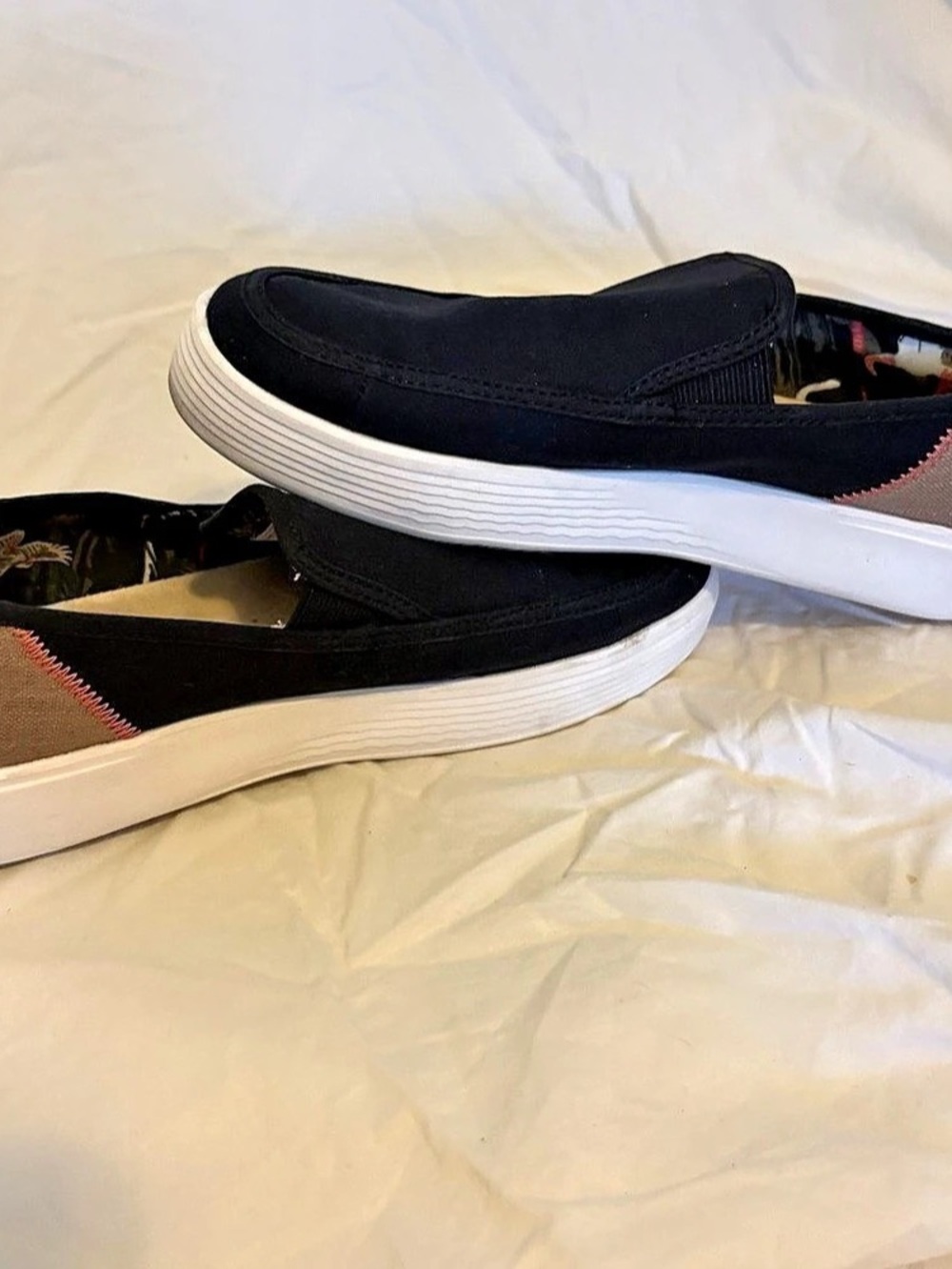 Hey Dude Sunapee Craft womens Slip-On Canvas Shoes Black US 9 - Picture 2 of 9